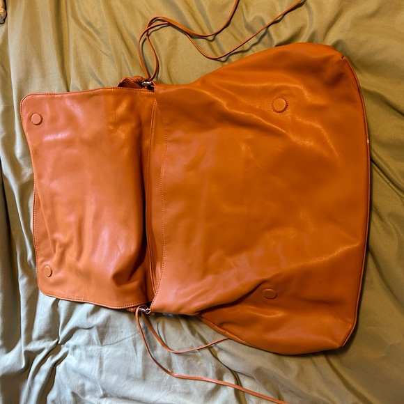 Pomikaki messenger shoulder bag - Picture 2 of 3